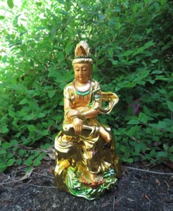 Estatuilla Estatua de Buda y Flor de Loto Meditando, en Precioso Oro - Imagen 1 de 6