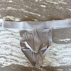 C-IN2 Minimal Thong Mens Underwear Medium MINT FREE SHIP! - Picture 1 of 2
