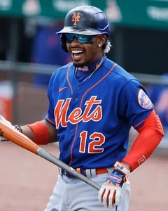 Foto de béisbol de Francisco Lindor on Field de los Mets de Nueva York 8x10 MLB - Imagen 1 de 1