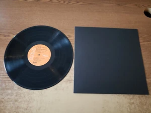 1970s EXCELLENT Dolly Parton Love Is Like A Butterfly NEW BLACK ALBUM COVER LP33 - Picture 1 of 2