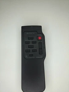 Genuine Sony CCD-TRV Series Video 8 Digital Handycam Remote Control VTR RMT-708 - Picture 1 of 2