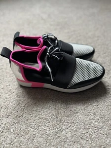 Steve Madden Womens Trainers Sneakers Size UK 3, Great Condition - Picture 1 of 6