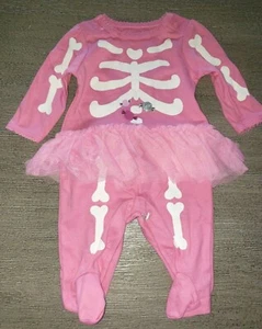 HALLOWEEN BEBÉ NIÑA NUEVO NUEVO CON ETIQUETAS 3 meses DORMIENTE ESQUELETO ROSA HUESOS TUTU LINDO! - Imagen 1 de 1