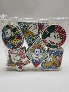 Disney Michel & Co Adorno de Navidad Cajas de Regalo Mickey Minnie Donald Pluto Goof - Imagen 1 de 7
