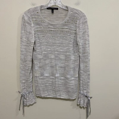Suéter Gris Casa Blanca Mercado Negro Pequeño Lentejuelas Pointelle Manga Larga Acampanada Foto 1 de 4