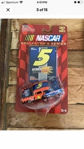 Nascar-2005 Collector Series-1:64 Die Cast Replica Kyle Busch #5 - Picture 1 of 1