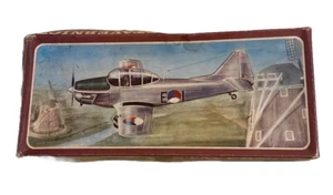 SMER 1/50 FOKKER S11 INSTRUCTOR STAVEBNICE MODEL KIT ART - Picture 1 of 3