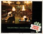 *THEATRE OF BLOOD (1973) Le critique de théâtre Dennis Price fait face à la mort en tant que course policière !
