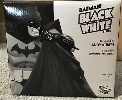 DC Direct Batman Black and White Statue - Andy Kubert #421 1st Edition - Image 1 of 4