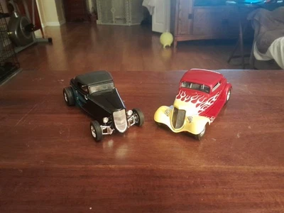 lote de 2 hotrods diecast 1 liberty cassic 34 ford y 1 filtros wix 34 ford. Foto 1 de 4