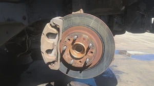 Husillo nudillo delantero CADILLAC CTS derecho 03 04 05 06 07 - Imagen 1 de 3