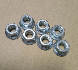 FITS 88-91 Honda Civic Si, D16a6 Intake Manifold Nuts D16 - Foto 1 di 1