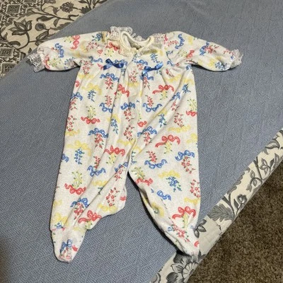 Pagliaccetto vintage bambino anni 90 carter bambina rosa spugna piedi 3-6 mesi floreale - Immagine 1 di 4