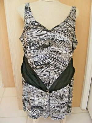 Traje de baño Jaclyn Smith para dama talla 24W/M de una pieza negro blanco gris nuevo sin etiquetas Foto 1 de 4
