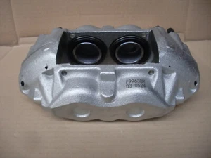 JAGUAR DAIMLER VORNE 4 TÖPFE SATTEL R/H O/S PASST XJ6 XJ12 SER2 & 3 XJS AAU2102 - Bild 1 von 10