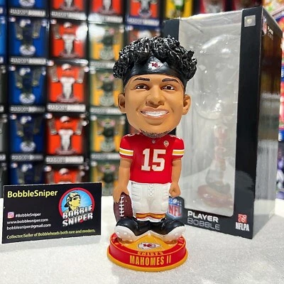 PATRICK MAHOMES Kansas City Chiefs Knucklehead "Red Jersey" NFL Bobblehead Foto 1 de 4