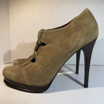 Diane Von Furstenberg DVF Women’s 9.5M Suede Khaki Laced Bootie Taupe Heel $398! - Image 1 of 4