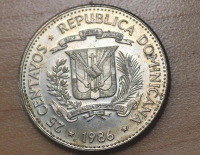 1986 Dominican Republic 25 Centavos - Image 1 of 2