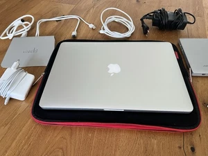 MacBook Pro Retina 15,4, Mid 2015, i7, 1 TB SSD, 16 GB RAM inkl. viel Zubehör - Bild 1 von 15