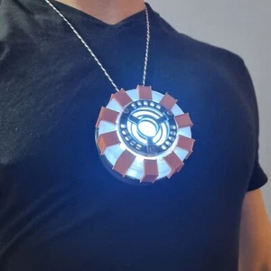 Iron Man Wearable Arc Reactor - Tony Stark Cosplay Accessory - Picture 1 of 11