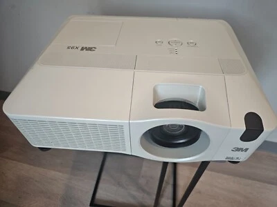 3M X95 XGA Large Venue Projector w/o Remote 260 Hours used - Image 1 of 4