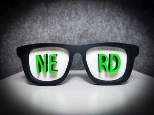 NERD STYLE Actionfigur Nerd Geek Gift Collection Edition Rare Fan Art - Bild 1 von 4