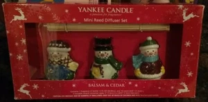 Yankee Candle Mini Reed Diffuser Set - 3 Snowmen - Balsam & Cedar (MISSING OIL) - Picture 1 of 3