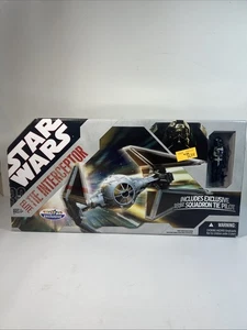 Star Wars 30th Anniversary TRU Exclusive Elite Tie Interceptor MISB 2007 Hasbro - Foto 1 di 12