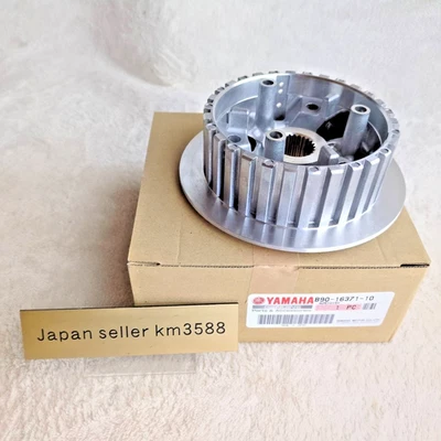Embrague Yamaha OEM Boss B90-16371-10 XSR900 19-20 MT-09 Tracer 900 GT Niken Japón Foto 1 de 4