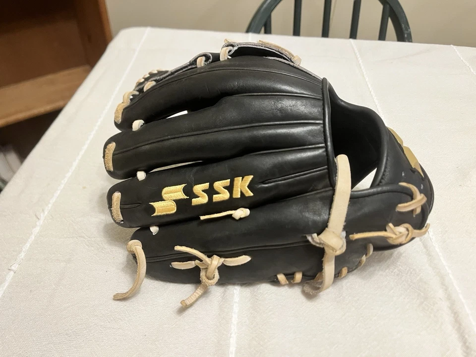SSK Glove 11.75 - Image 1 of 3