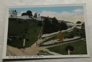 Vecchia cartolina Fort Mackinac, isola di Mackinac, Mich. (A3) - Foto 1 di 2