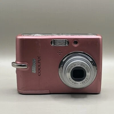 Nikon COOLPIX L10 5.0MP 3X Zoom Digital Camera Pink White Screen Takes Photos - Image 1 of 4