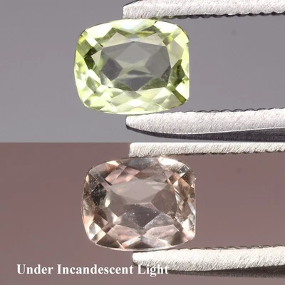 💎 0.43ct 4.7x4mm VVS Cojín Cambio de Color Natural Diáspora - Piedra Preciosa de Pavo Foto 1 de 4