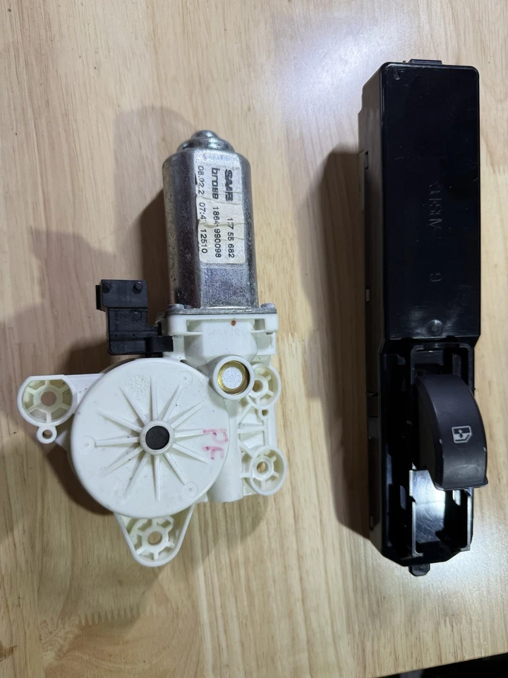 Interruptor de motor e ventana Saab 9-3 2008 Foto 1 de 4