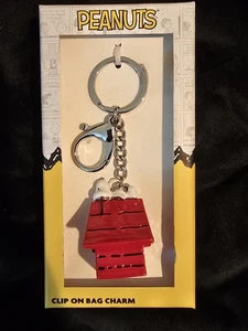 NIB La Rocks, Peanuts Snoopy And Red Doghouse Clip On Bag Charm/Keychain - Picture 1 of 6