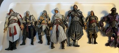 Assassin's Creed Brotherhood Altair Ezio Onyx Rotonhnhake Connor weapons lot + - Image 1 of 4