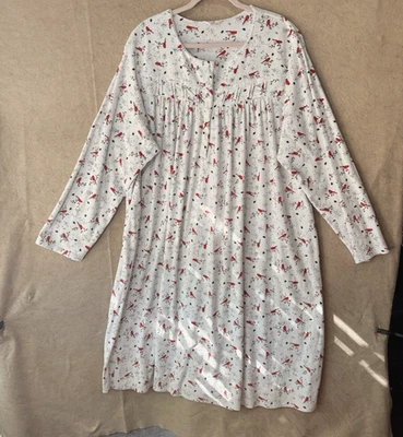 Secret Treasures Nightgown Womens 4X White Red Cardinals Velour Plush - Image 1 of 4