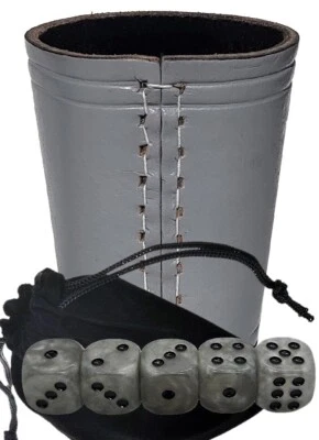 Taza de dados compacta de cuero genuino gris negro + gris plata dados perlados con bolsa Foto 1 de 4