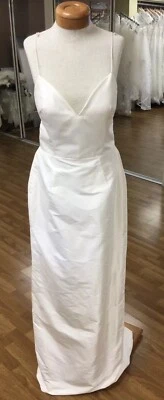 Justin Alexander88065, Silk  Straight Natural/Ivory/Nude WeddingDressSz14SAMPLE - Image 1 of 4