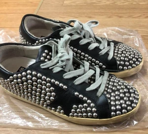 GOLDEN GOOSE SUPERSTAR 36 Women's Low Cut Sneakers Leather Black Studs GGDB - Picture 1 of 6