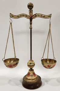 Báscula de equilibrio de latón vintage con detalles florales de esmalte Cloisonne pintada a mano - Imagen 1 de 15