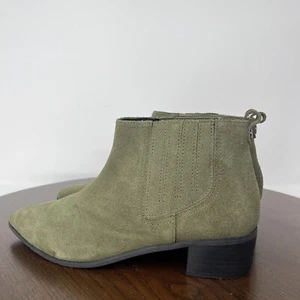 NYDJ Gillan Chelsea Boots Women's 6.5M Green Suede Pointed Toe Block Heel - Picture 1 of 20