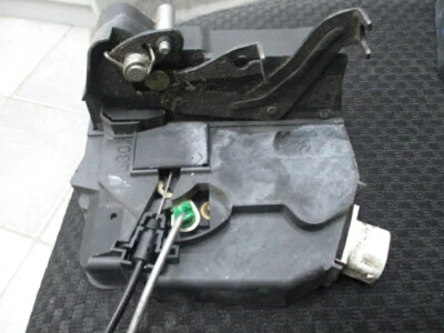 Land Rover Range Rover L322 2003-2005, acumulador de pestillo de puerta trasera izquierda Foto 1 de 2