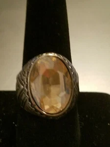 US SELLER STAINLESS STEEL MENS UNISEX SIGNET CHAMPAGNE RING SIZE 9.5 LINED SIDES - Picture 1 of 3