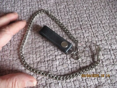 Jolie Chaine telle Gourmette Antivol de Porte feuille à Ceinture de Motard Biker - Photo 1/3