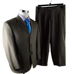 Unbranded 39S 3 Button Light Olive Striped 2pc Suit 32x25 Pleated - Picture 1 of 20