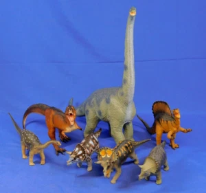 LOT OF 7 VINTAGE CARNEGIE SAFARI DINOSAURS 1988-1999 - Picture 1 of 5