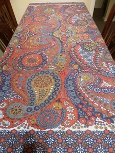 VINTAGE TABLECLOTH - MULTICOLOUR APPROX 68" x 54" - Picture 1 of 5