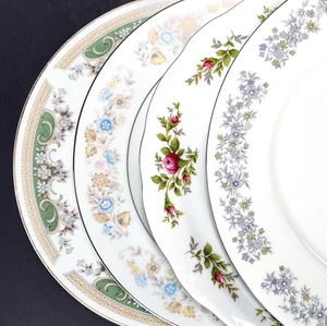 4 Pc Mismatched Dinner Plates Vintage China Collection Floral Rims Mix and Match - Picture 1 of 12