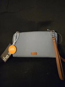 The Sak Wristlet - Picture 1 of 2